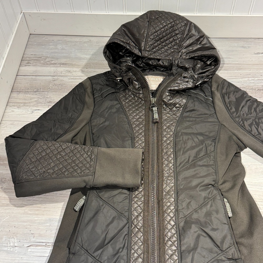 ATHLETA Black Rock RIdge Puffer Jacket Coat Sz XSP Hooded Packable Quilted Prima
